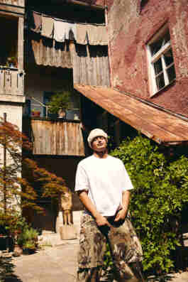 Andrea Tzelepides Logo